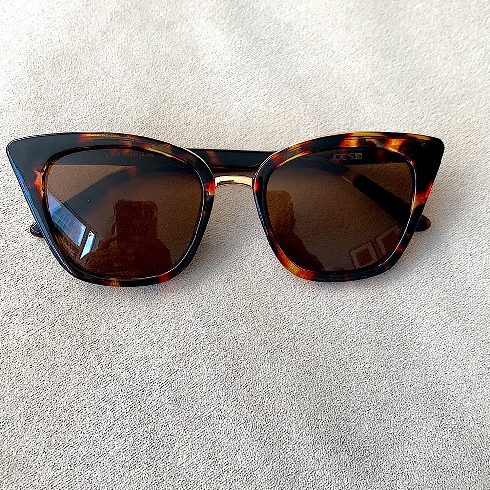 JOE’S JEANS Cat Eye Sunglasses